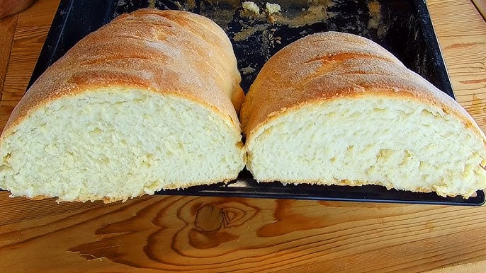 Pâine de casă proaspătă și fierbinte