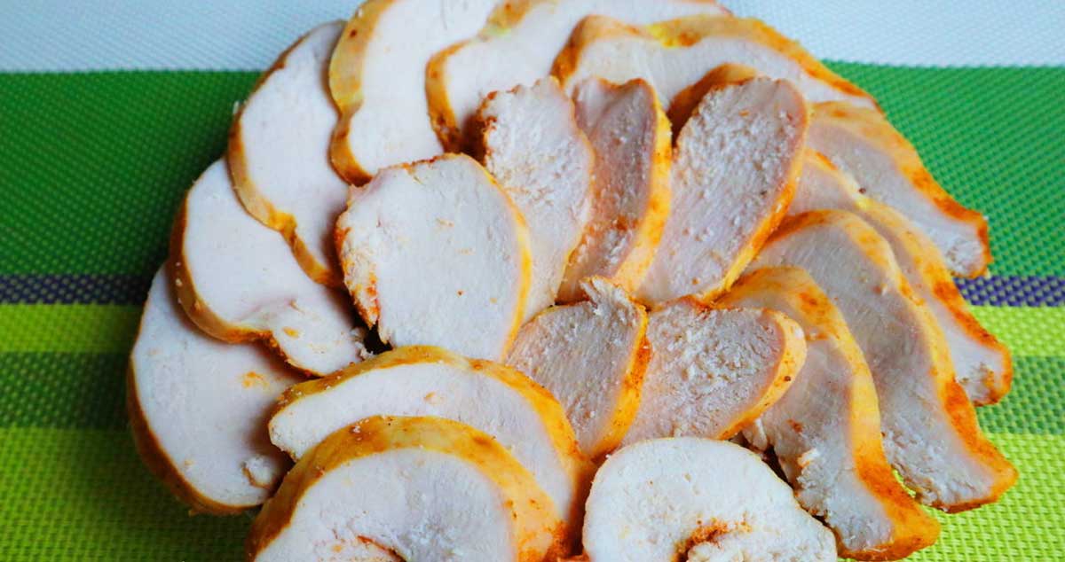 Pastramă din piept de pui