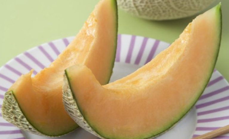 8 Motive pentru care să consumi pepene galben mai des