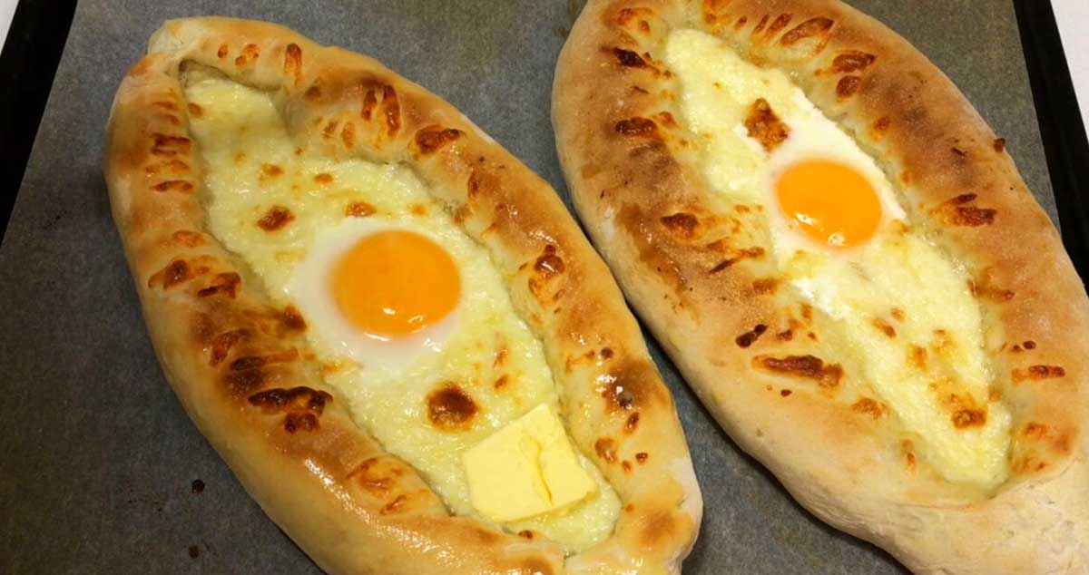 Lipii sau Pide turcești cu ou și cașcaval – pufoase