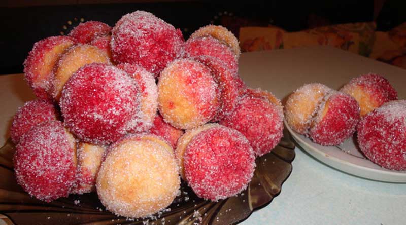 Prăjitura „Piersici Umplute” - Una din Prăjiturile Mele Preferate