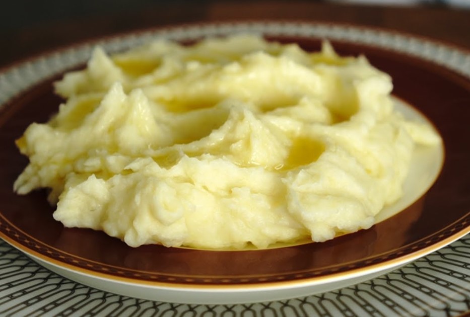 5 Greșeli pe care le faci atunci când prepari piureul de cartofi - Ține cont de aceste sfaturi iar piureul tău va ieși mai gustos ca niciodată!