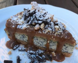 Plăcintă cu brânză și mac - Rețetă Tradițională Germană. Un desert de care nu te mai saturi!