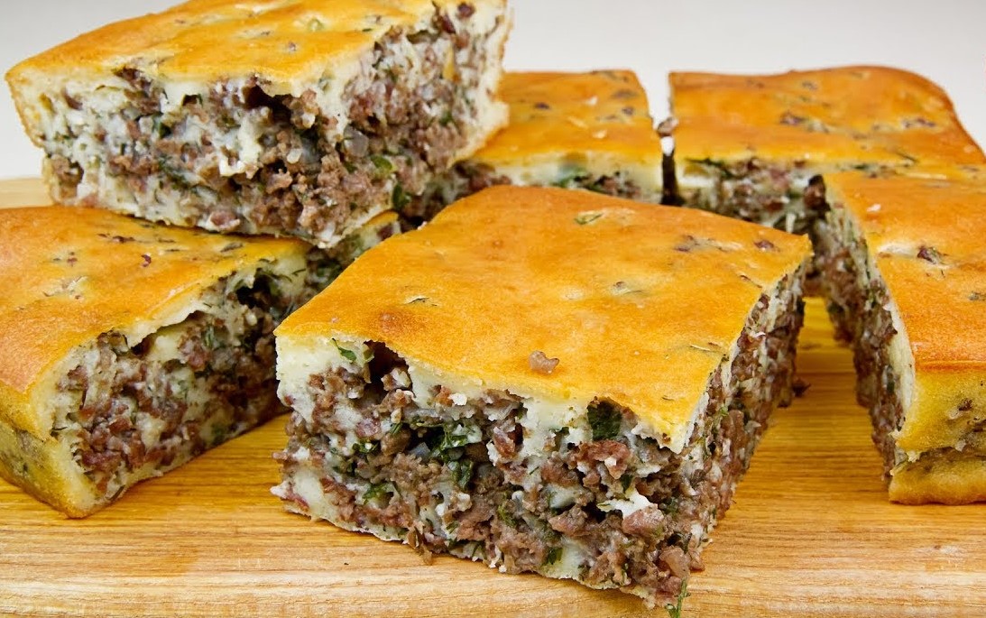 Plăcintă aperitiv cu carne tocată - O plăcintă pe care toți musafirii o adoră