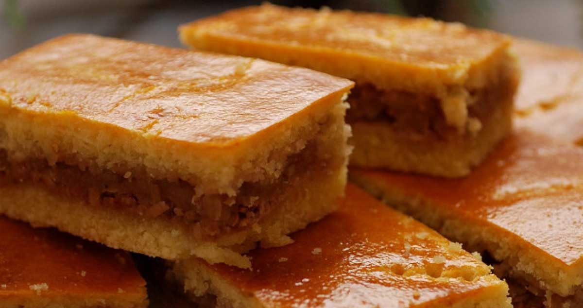 Plăcintă TURNATĂ cu MERE - O rețetă de vis. Așa ar trebui să se facă plăcinta cu mere!