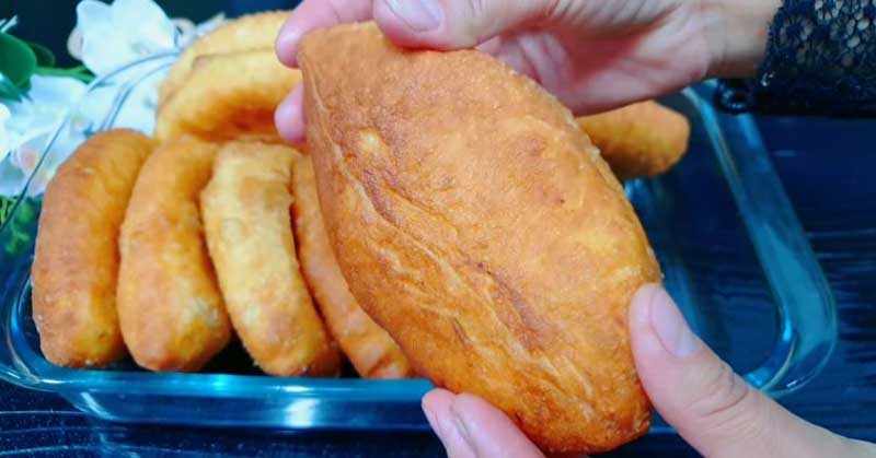 Plăcinte cu brânză și cartofi – aluatul este pe bază de chefir. Foarte pufoase și bune