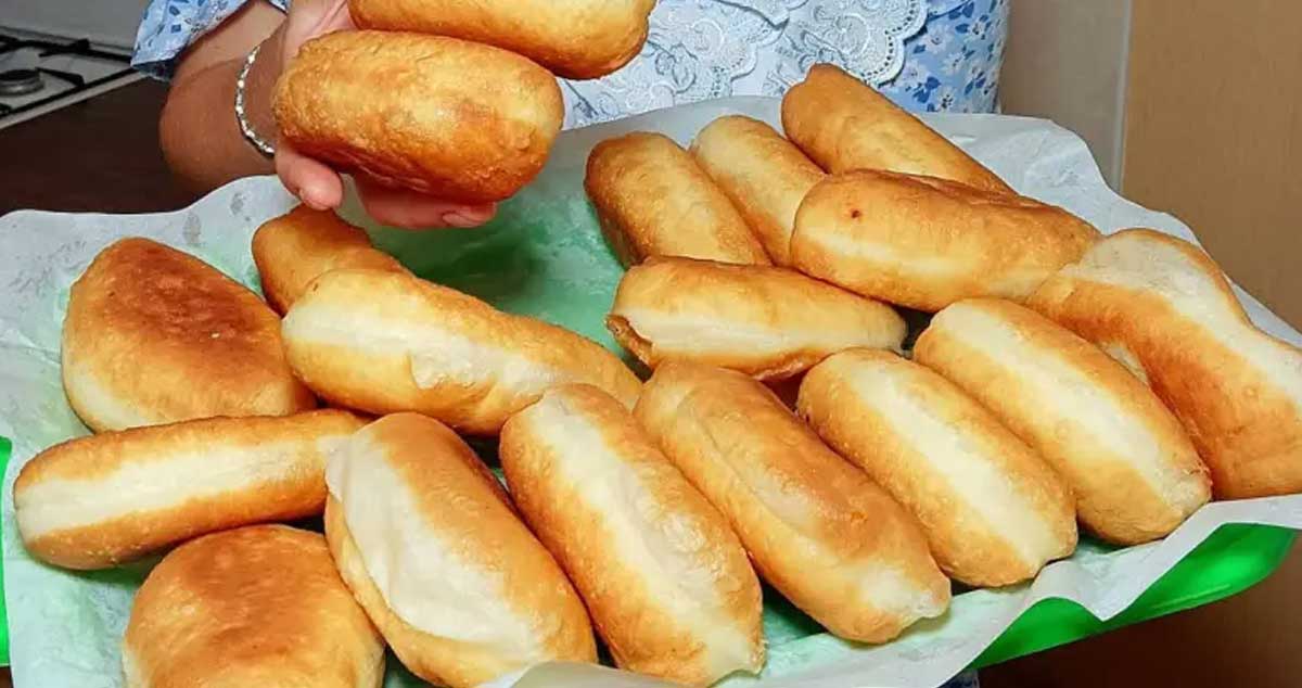 Plăcinte pufoase umplute cu varză și legume – sunt foarte pufoase și moi