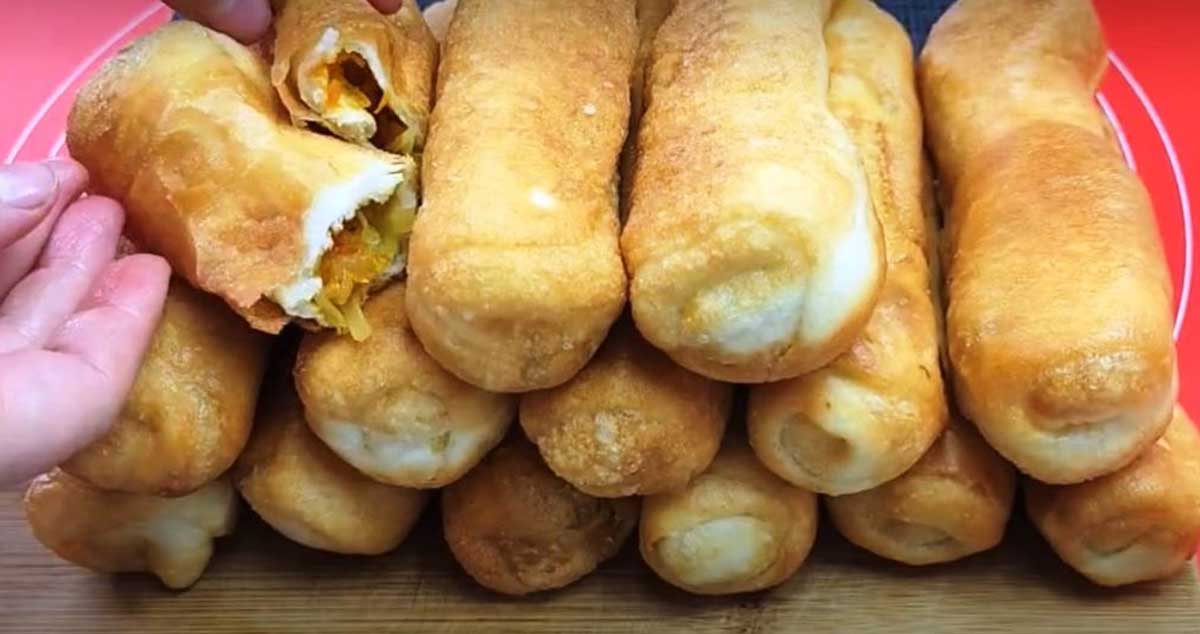 Plăcinte cu varză DE POST – întotdeauna moi și pufoase