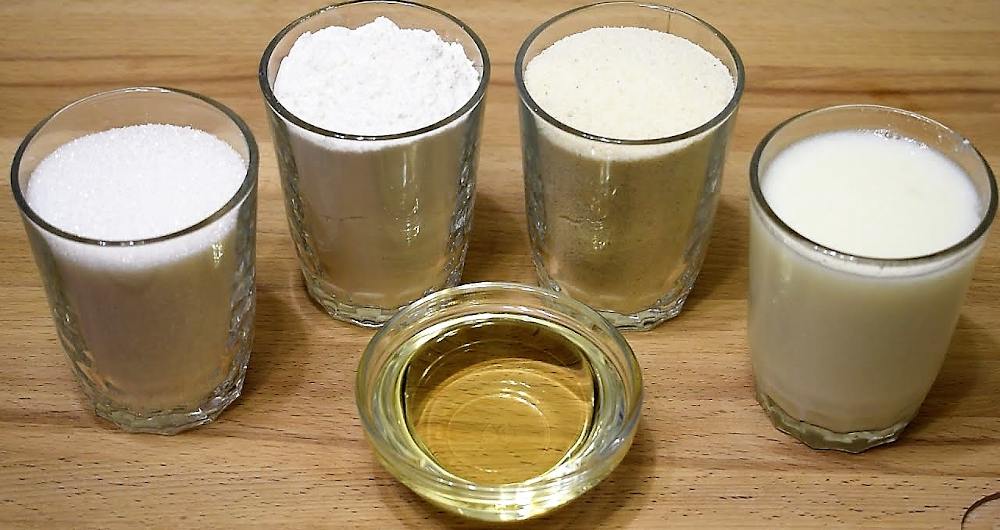 Prăjitura "4 pahare" - un desert delicios cu fructe de pădure