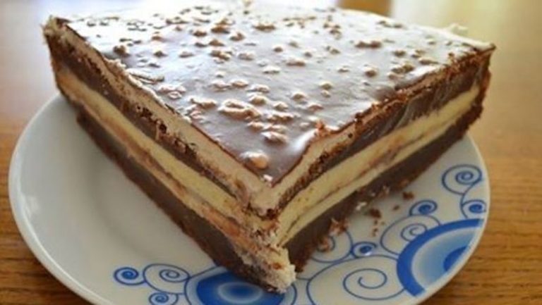 Prăjitură delicioasă cu mascarpone și alune. Te lingi pe degete de bună ce e!