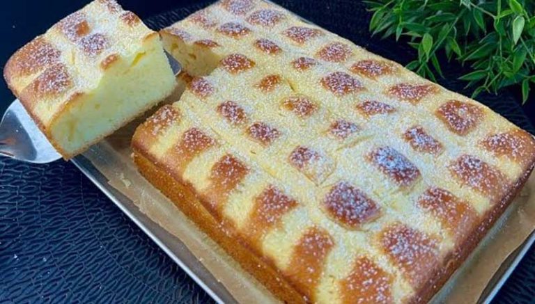 Prăjitură cu mere coapte - O prăjitură fină și gustoasă