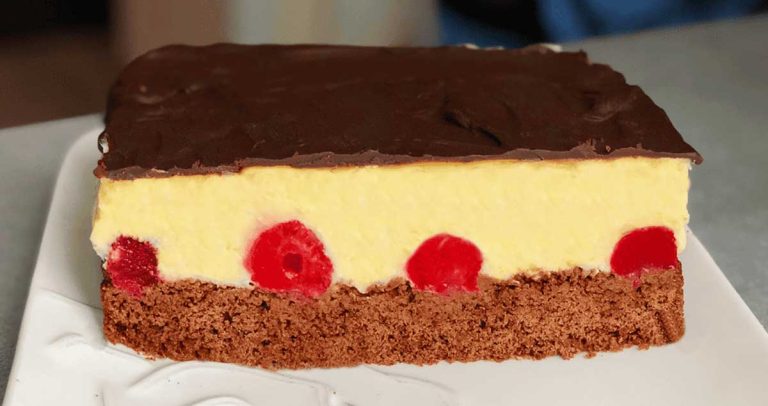 Prăjitură cu cremă de brânză