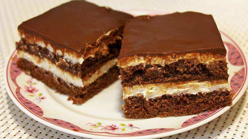 Prăjitura "Cuburi de lapte" - un desert moale