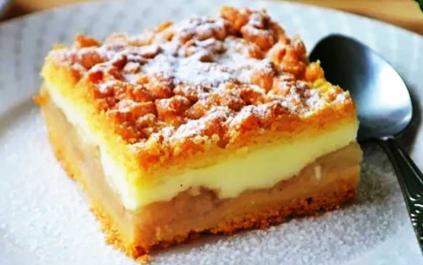 Prăjitură cu griș și mere - este foarte simplu de preparat