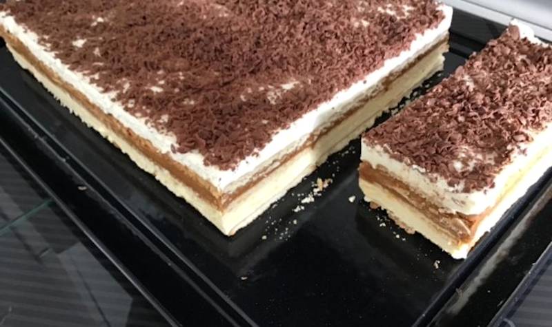 Prăjitură cu budincă și caramel. FĂRĂ COACERE
