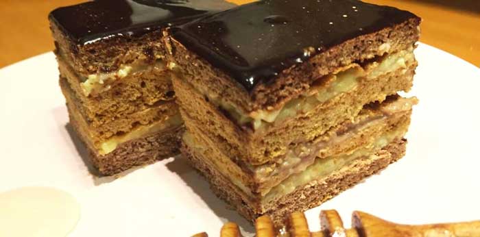 Prăjitură cremoasă cu miere – specială și foarte gustoasă!