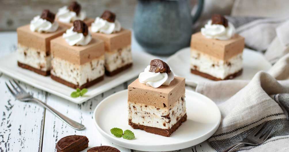 Prăjitură cu cremă de brânză și Nutella - un desert pe care îl faci în maxim o oră