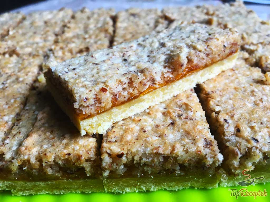 Prăjitură cu nucă și gem - una dintre cele mai bune prăjituri cu nucă pe care le-am mâncat vreodată