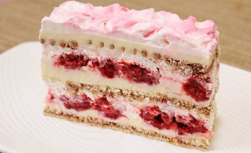 Prăjitură cu zmeură și budincă de vanilie - un desert gustos și ușor de preparat