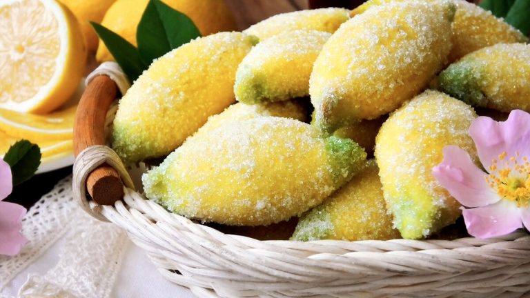 Fursecuri ușoare Lămâițe: se topesc în gură