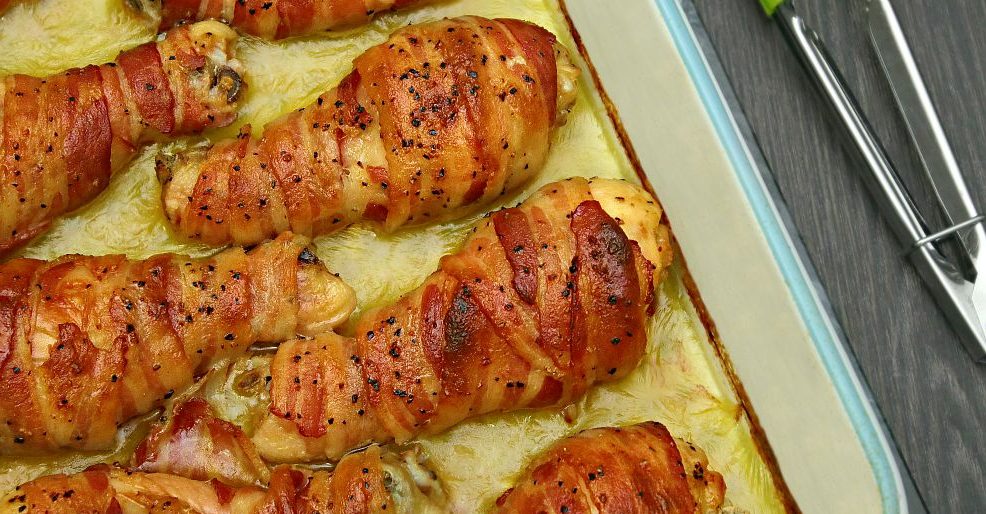Pulpe de pui învelite în bacon - Un deliciu pentru întreaga familie