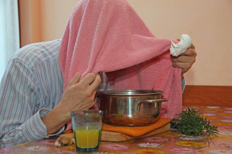 Remediu naturist petnru BRONȘITĂ la tine acasă - Iată leacul BĂBESC folosit de BUNICII noștri