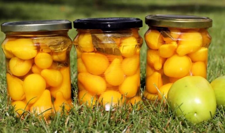 Roșii cherry galbene în saramură - arată foarte bine