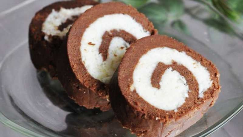 Ruadă de biscuiți fără coacere - Un desert apetisant de care nu te mai poți sătura