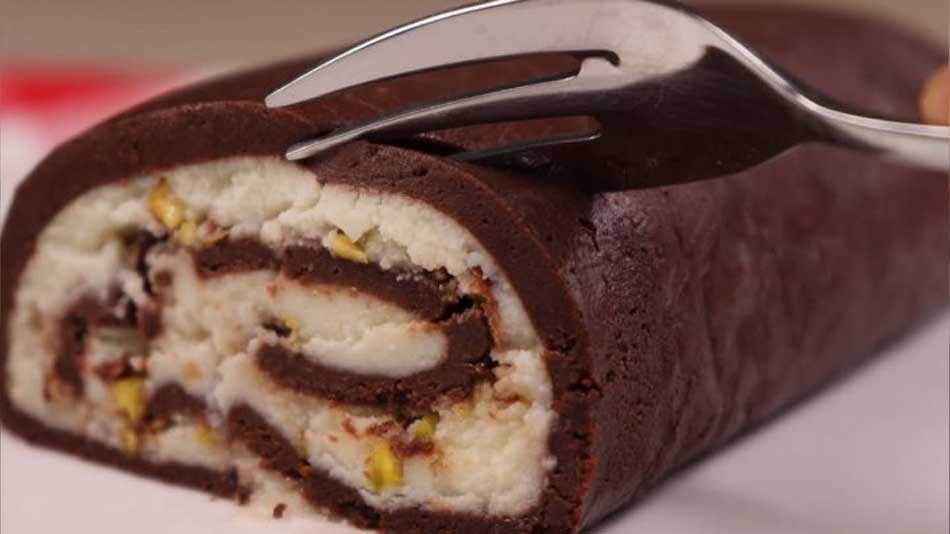 Ruladă de Cacao cu Brânză. Desert Fără Coacere din 6 Ingrediente - Mod de Preparare