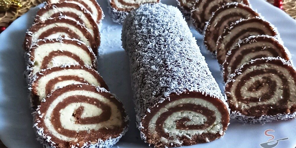 Ruladă de casă cu nucă de cocos - Rețetă rapidă