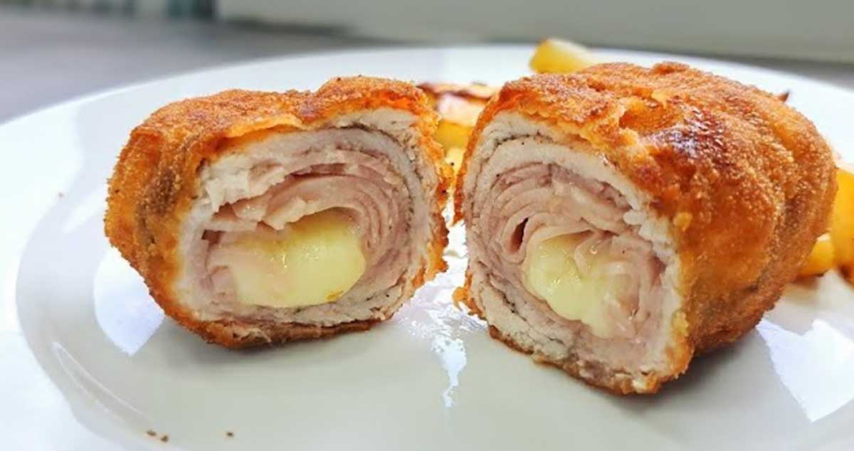 Rulouri de pui umplute cu șuncă și brânză: Suculente