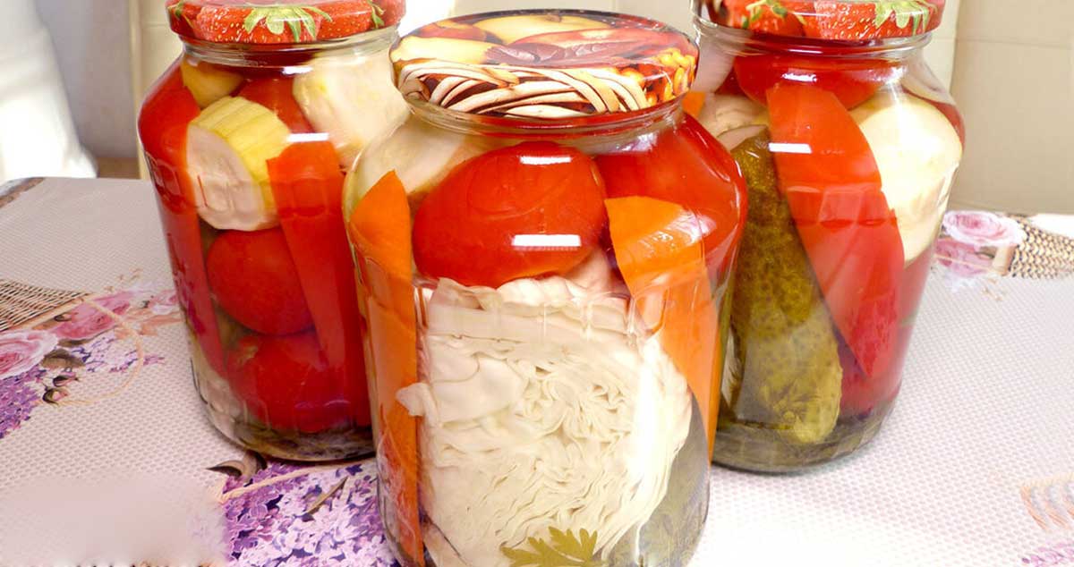 Salată asortată de legume – o să faceți cantități duble