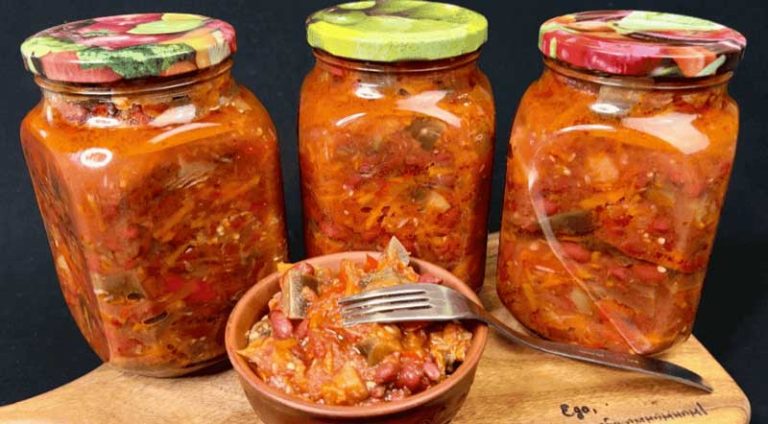 Salată de vinete cu fasole: delicioasă ca aperitiv