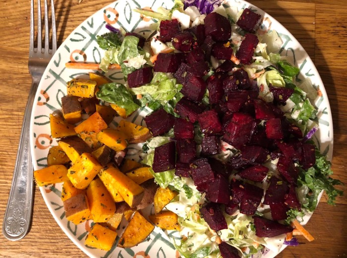 Rețete delicioase prin care poți scăpa rapid de toxinele din organism. Iată planul de masă