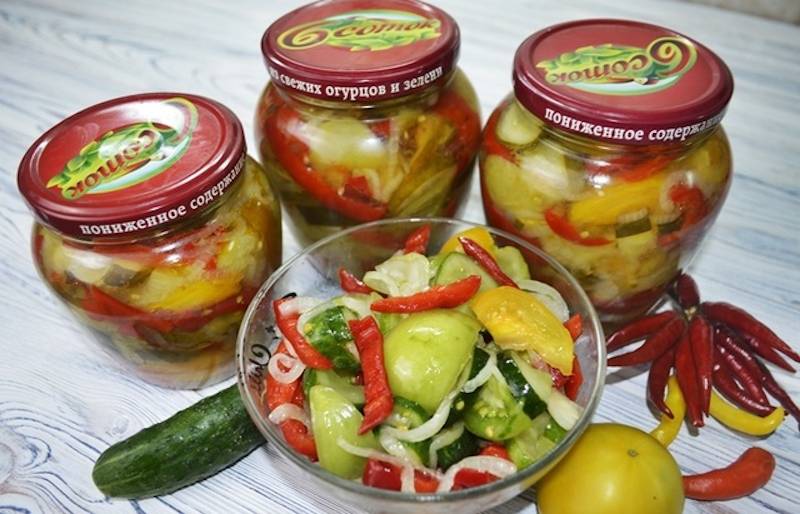 Salată de roșii verzi și castraveți pentru iarnă - o rețetă rapidă