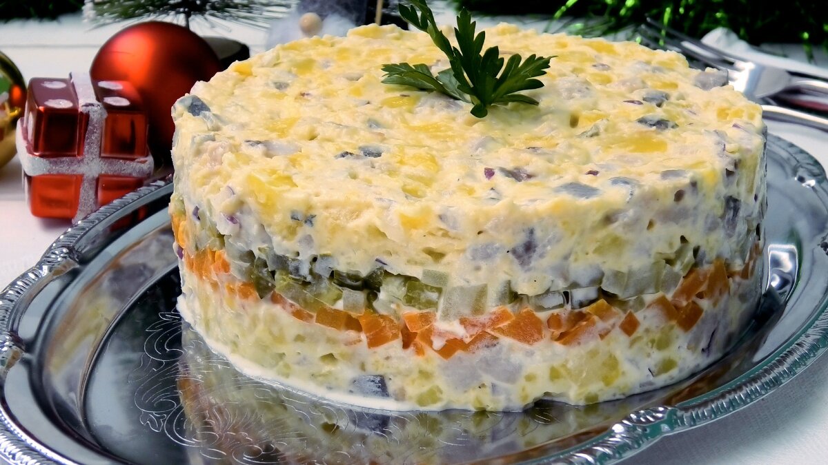 Salată festivă Triumf – un adevărat concurent pentru Șuba!