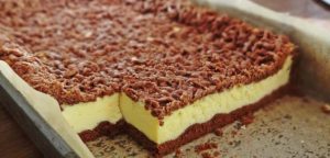 Prăjitura sendviș - este una dintre cele mai bune prăjituri cu brânză de vaci