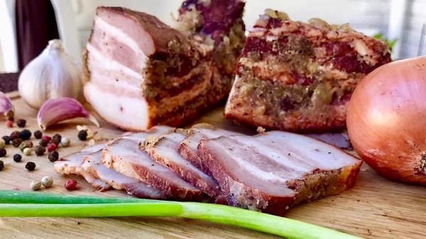 12 Rețete din slănină de casă - Iată cum se prepară