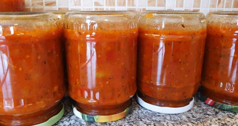 Sos de roșii pentru iarnă (bază pentru sos Bolognese/ton)