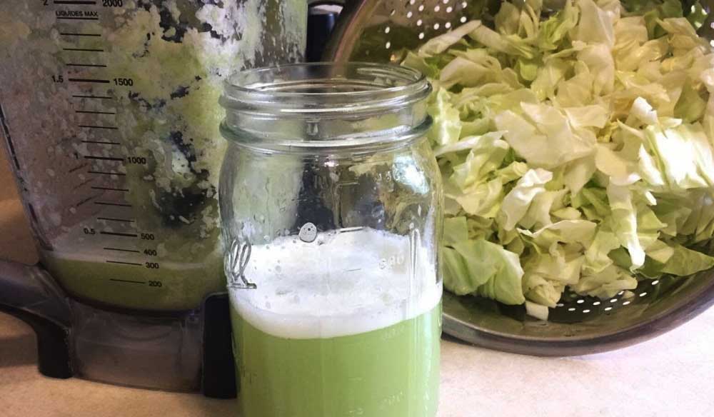 Sucul de varză - Îmbunătățește funcțiile FICATULUI și tratează DURERILE REUMATICE