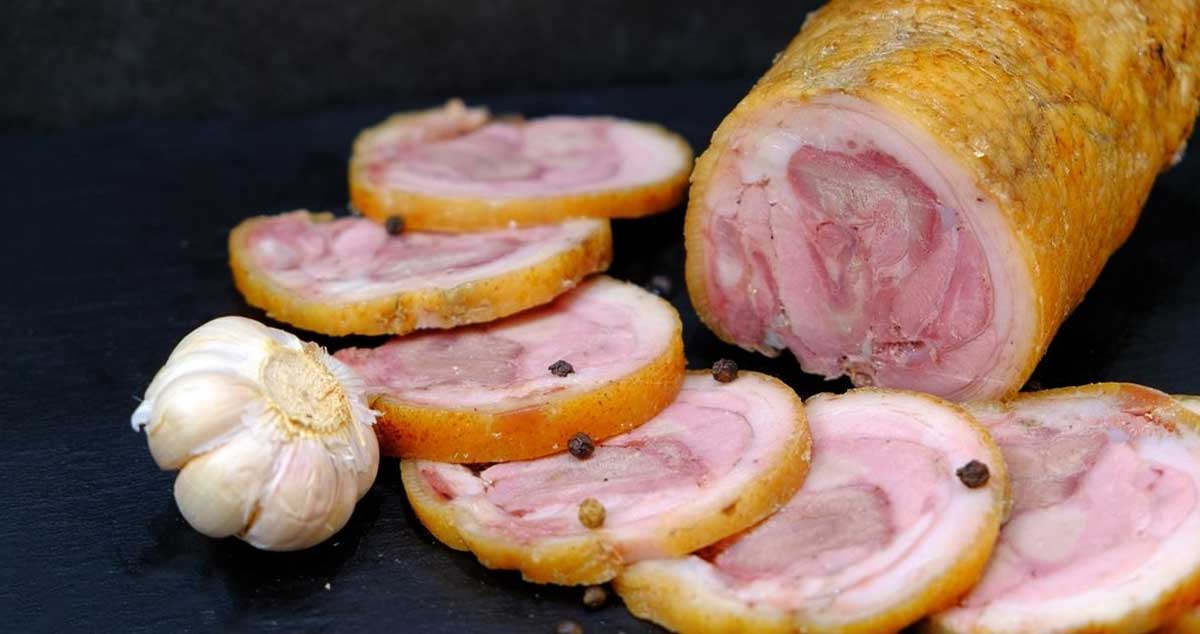 Șuncă din pulpă de porc: totul preparat în casă