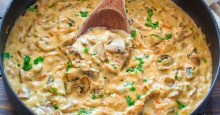 Ciulama de ciuperci - Rețetă de post. Perfectă pentru Postul Paștelui