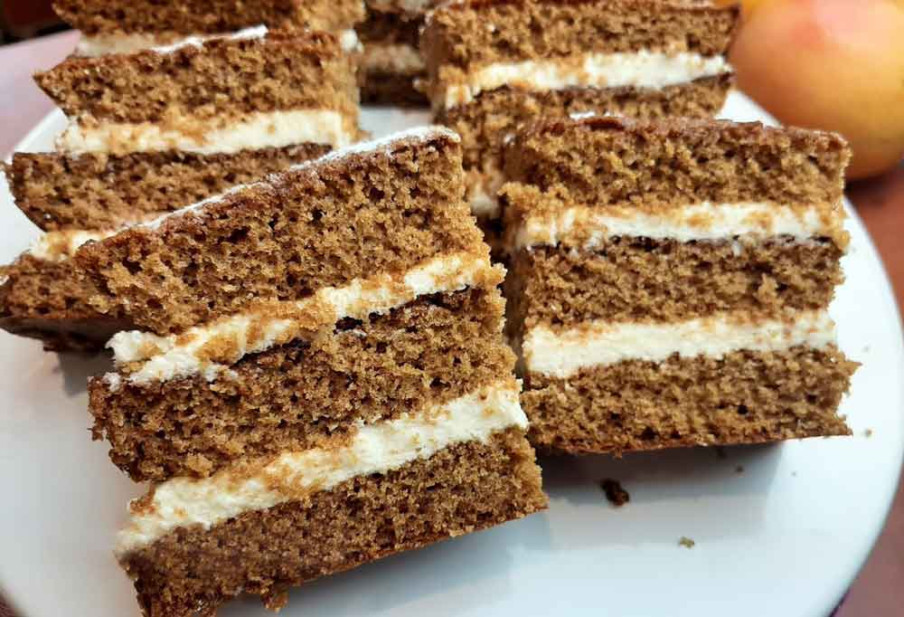 Turtă Dulce cu Ceai de Tei - Ți se Topește în Gură. Așa Moale și Pufoasă este