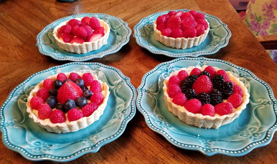 Tartă cu Cremă de Mascarpone și Fructe - așa ceva să tot gătești