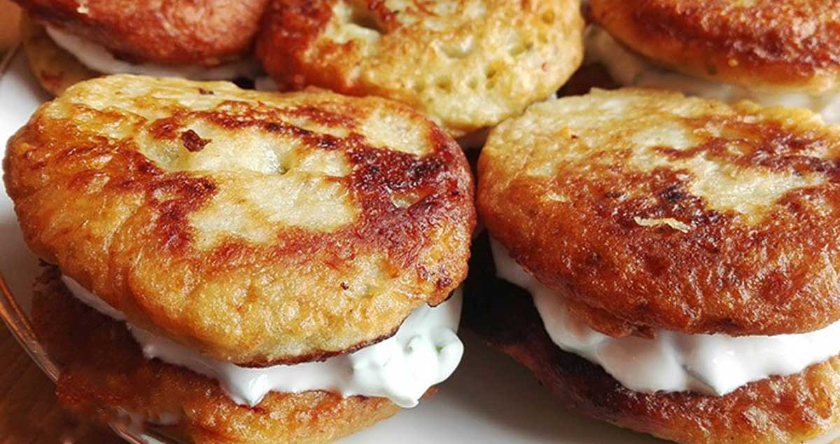 Tocinei de dovlecei cu umplutură de smântână: un adevărat deliciu!