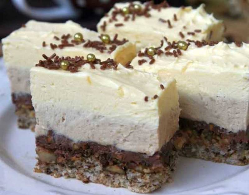 Tort Kinder - o versiune ușor diferită de tortul Kinder clasic