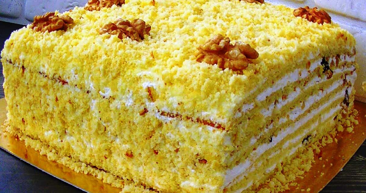 Tort cremos cu lapte condensat – un desert uimitor de bun