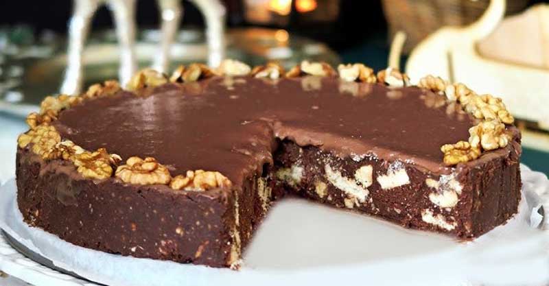 Prăjitură de biscuiți cu ciocolată