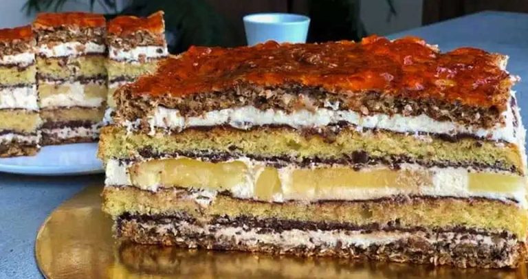 Tort Egiptean cu ananas și cremă fină: un desert pe care-l vei face foarte des