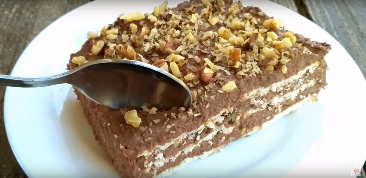 Tort de ciocolată rapid – din ingrediente simple (l-am devorat pe loc)